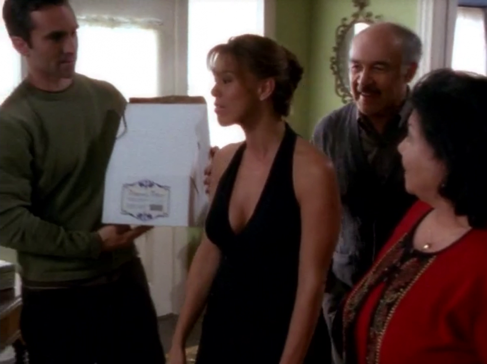 5x21_ImplantsTransplantsandCubanAunts057.png