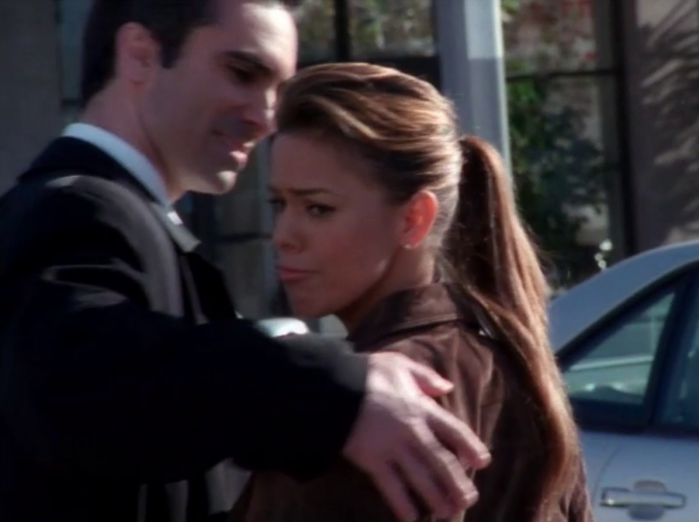 5x21_ImplantsTransplantsandCubanAunts129.png