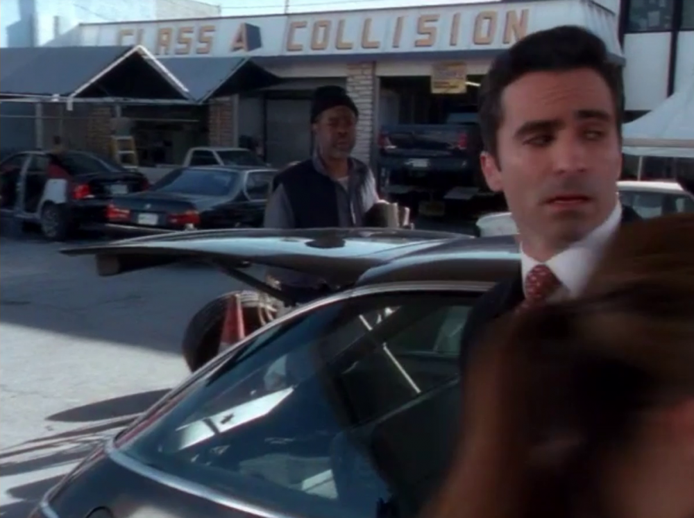 5x21_ImplantsTransplantsandCubanAunts152.png