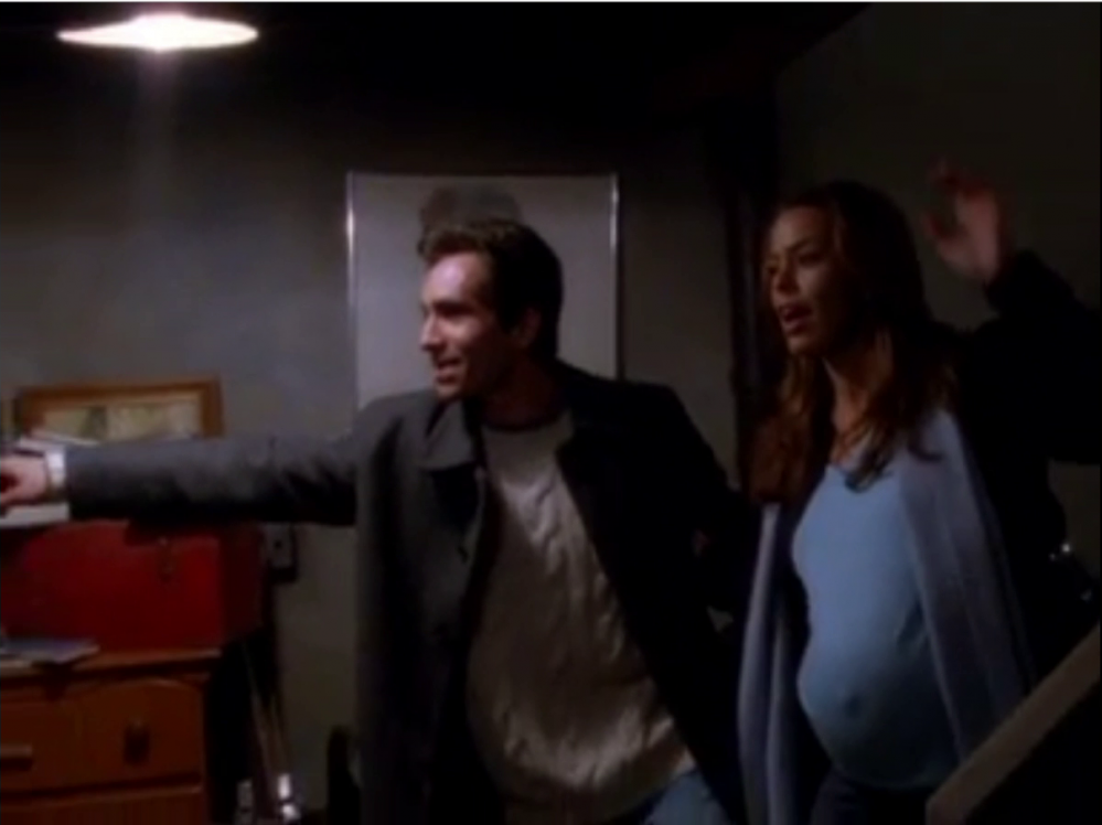 Click to view full size image
==============
6x22_SpecialDelivery104.png 6x22_SpecialDelivery104.png