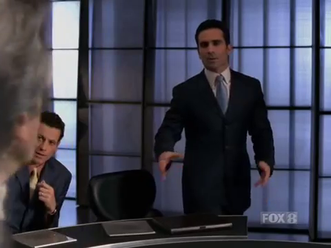 CenturyCity1x06_090.png