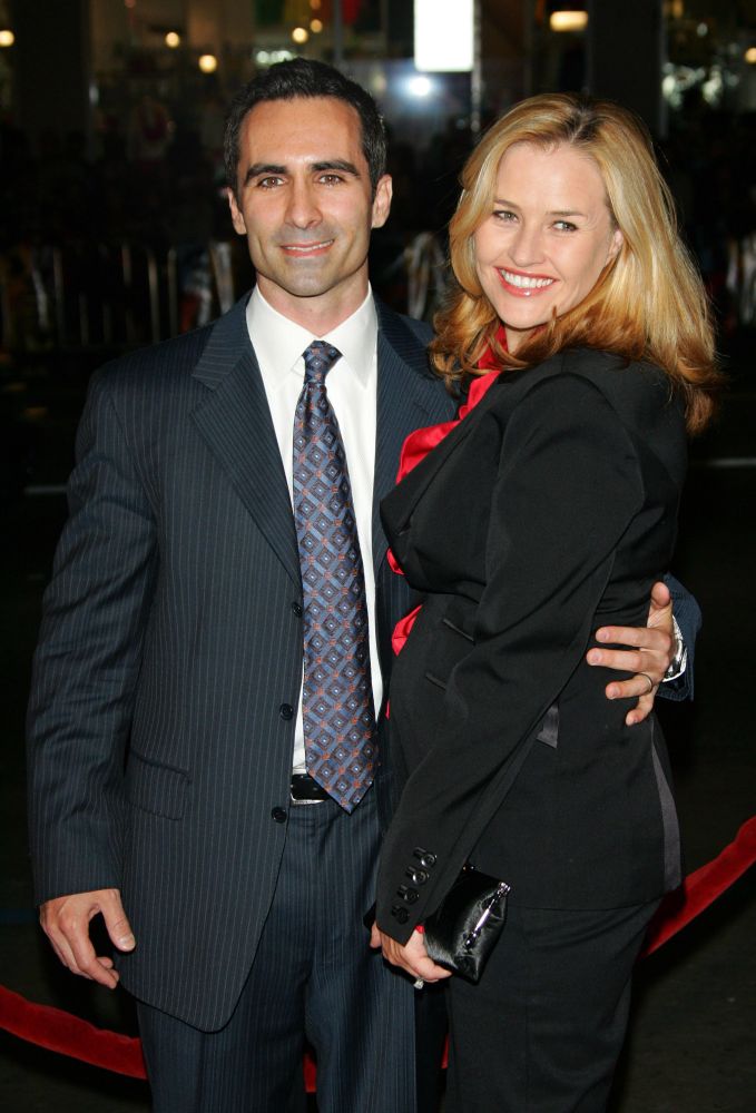 Click to view full size image
==============
SmokinAcesPremiere001.jpg SmokinAcesPremiere001.jpg