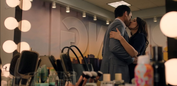 Click to view full size image
==============
TheMorningShowEp4x4-321.png TheMorningShowEp4x4-321.png