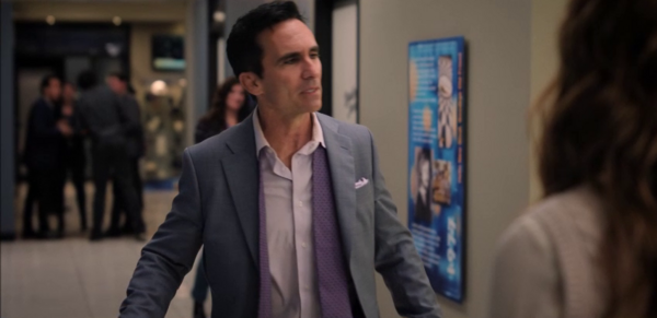 Click to view full size image
==============
TheMorningShowEp4x4-355.png TheMorningShowEp4x4-355.png