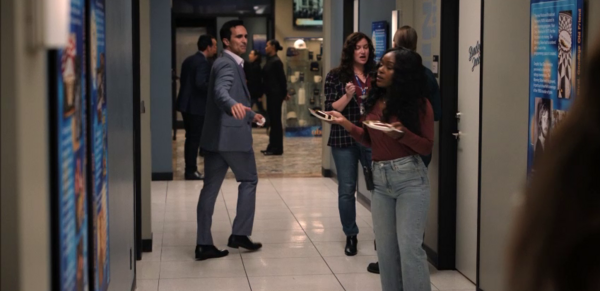 Click to view full size image
==============
TheMorningShowEp4x4-360.png TheMorningShowEp4x4-360.png