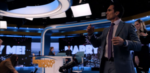 Click to view full size image
==============
TheMorningShowEp4x4-59.png TheMorningShowEp4x4-59.png