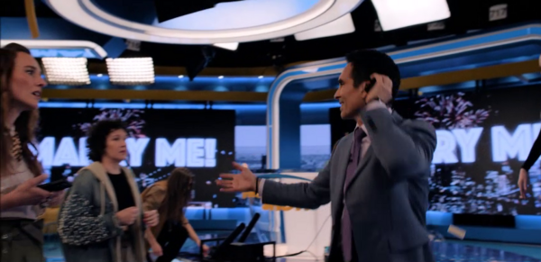 Click to view full size image
==============
TheMorningShowEp4x4-60.png TheMorningShowEp4x4-60.png